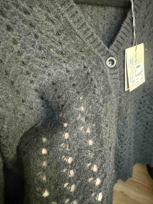 Review Thumbnail Image 1 244222274