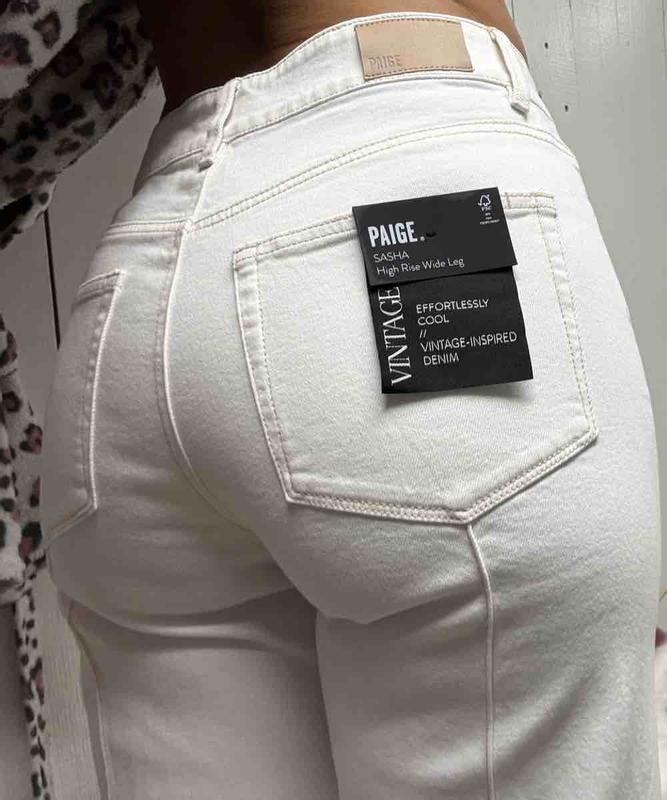 Review Thumbnail Image 0 247097821