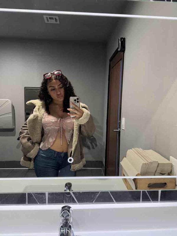 Review Thumbnail Image 0 243603561