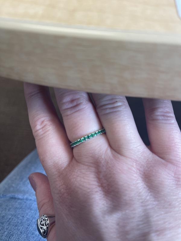 Review Thumbnail Image 0 219621386