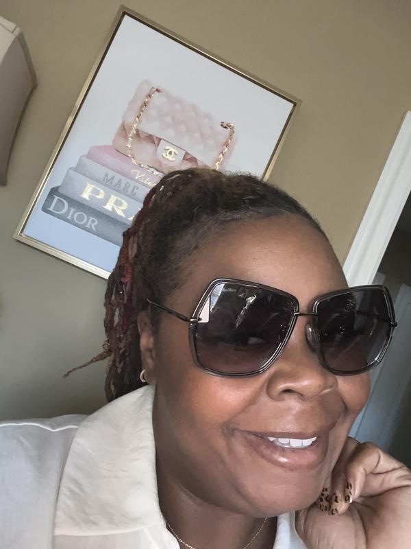 Review Thumbnail Image 0 237850791