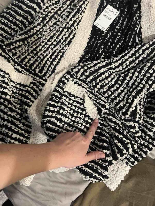 Review Thumbnail Image 3 245563971