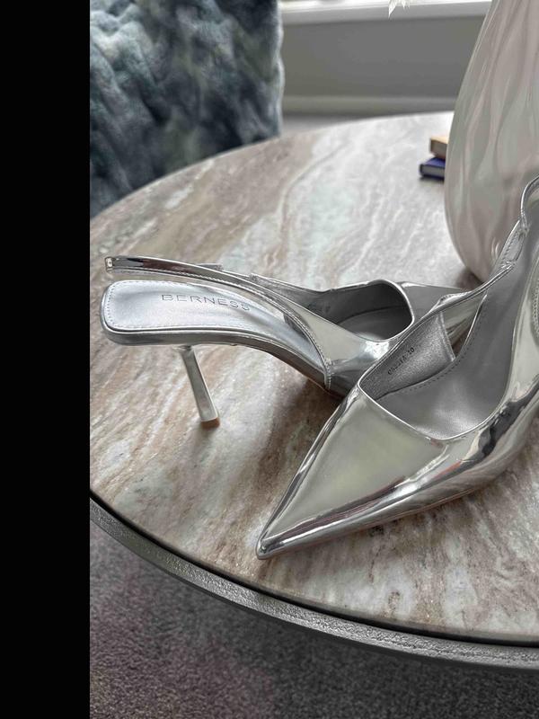 Review Thumbnail Image 0 246139056