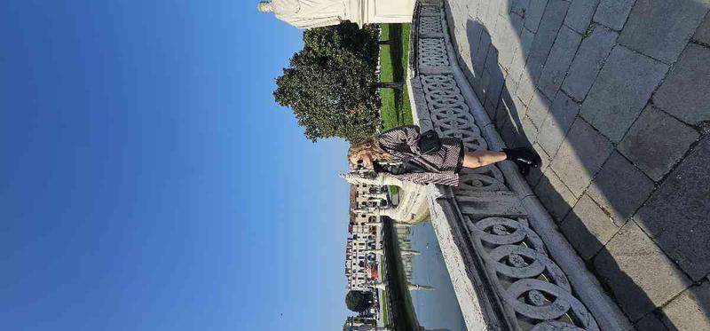 Review Thumbnail Image 1 237433762