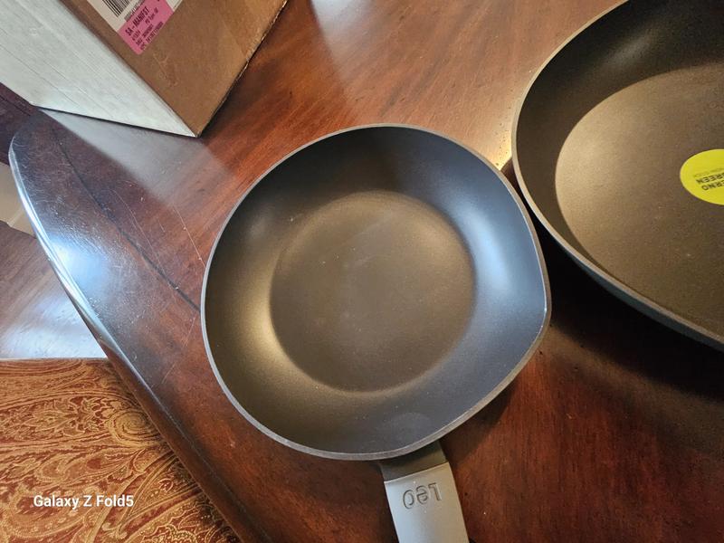 Review Thumbnail Image 0 233382526