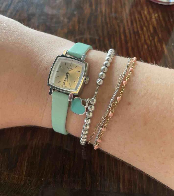 Review Thumbnail Image 0 235604845