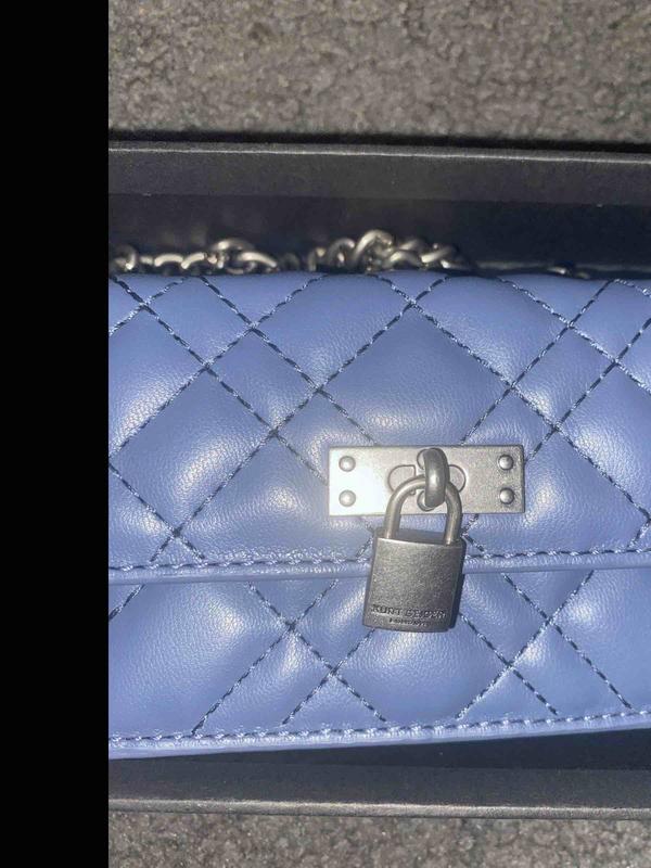 Review Thumbnail Image 0 244210582