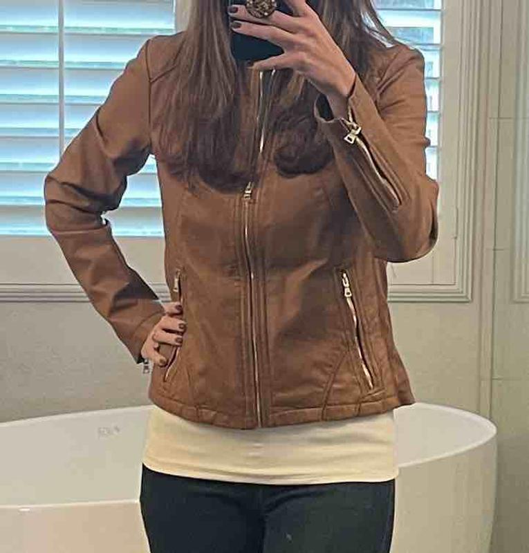 cute honey color jacket!