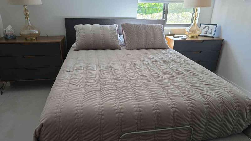 Review Thumbnail Image 0 240500533