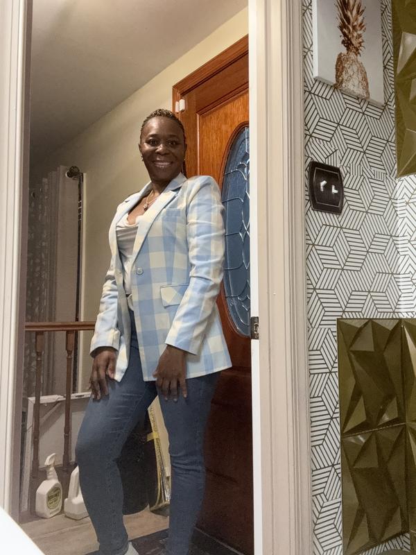 Review Thumbnail Image 0 243343081