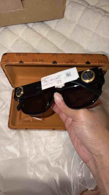 Review Thumbnail Image 0 249808408
