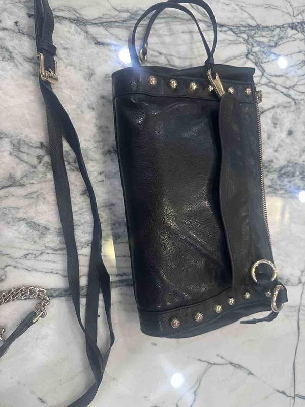 Review Thumbnail Image 1 243789167