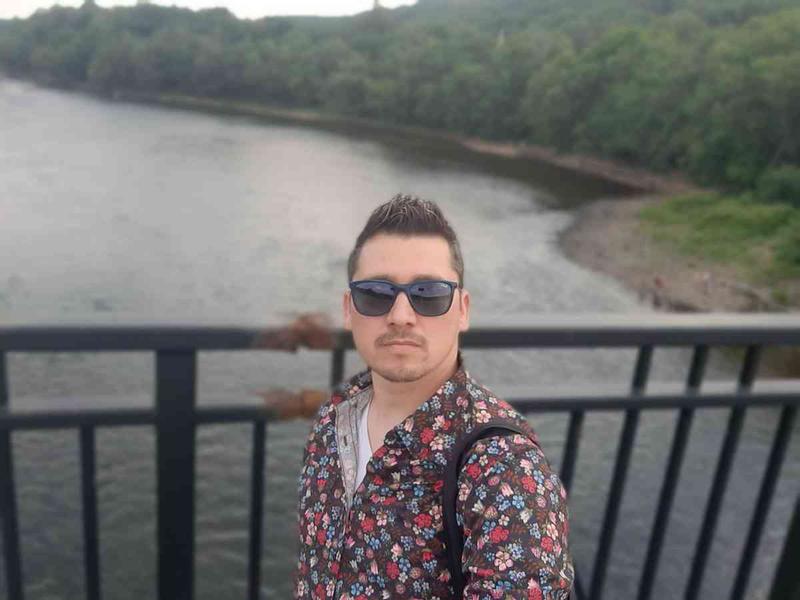 Review Thumbnail Image 1 227020084