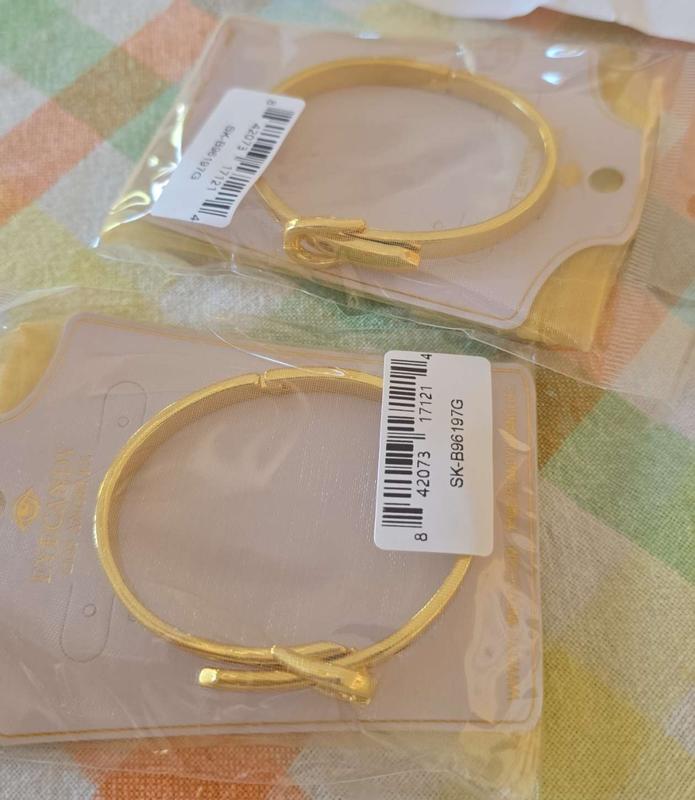 Review Thumbnail Image 0 242403420