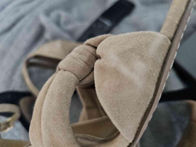 Review Thumbnail Image 3 242649983