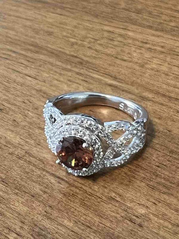 Review Thumbnail Image 2 218141917