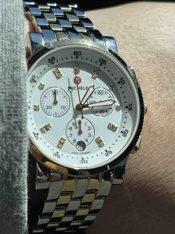 Review Thumbnail Image 0 215480423