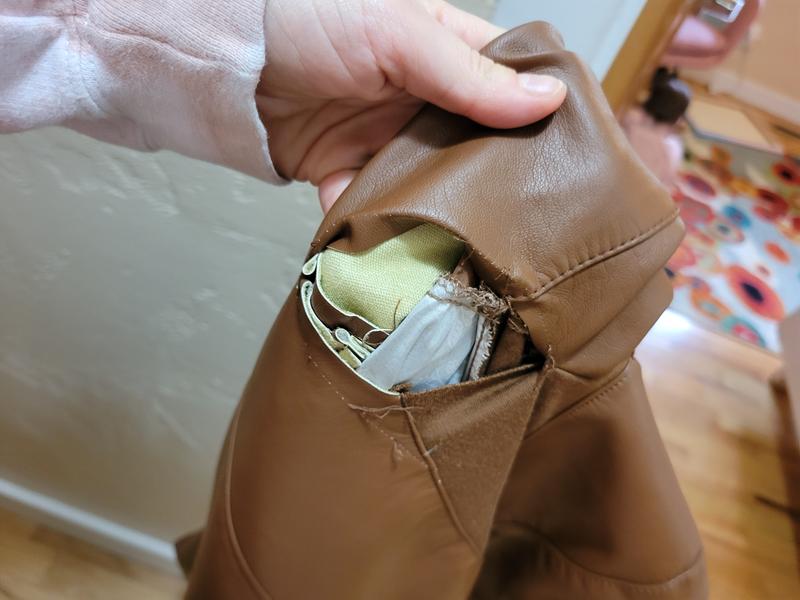 Poor quality. Fell apart immediately