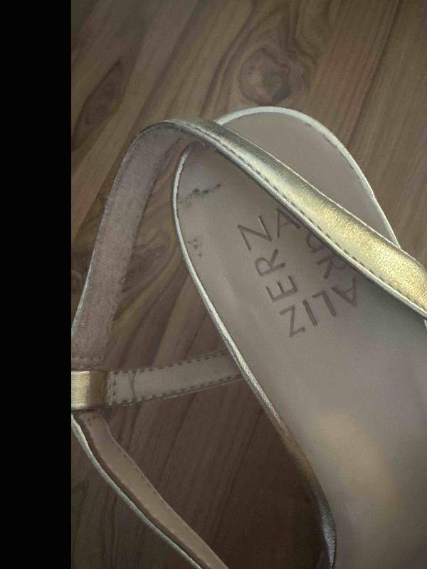 Review Thumbnail Image 1 243687404