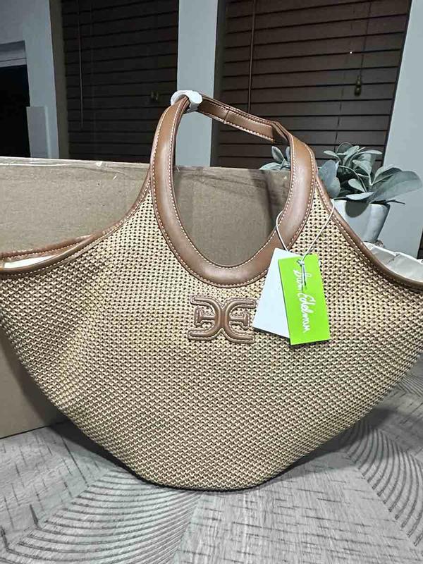 Review Thumbnail Image 0 241257181