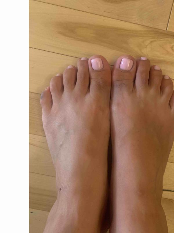 cute but stain my feet black