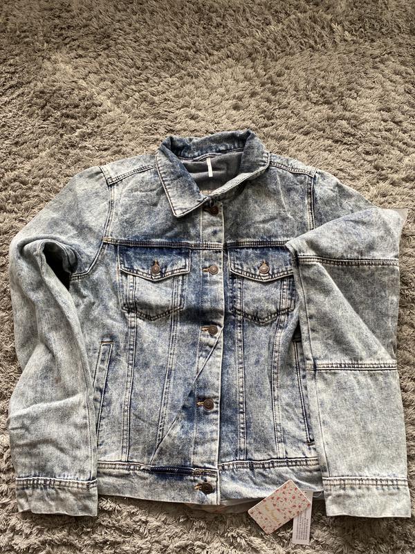 Review Thumbnail Image 0 206816927