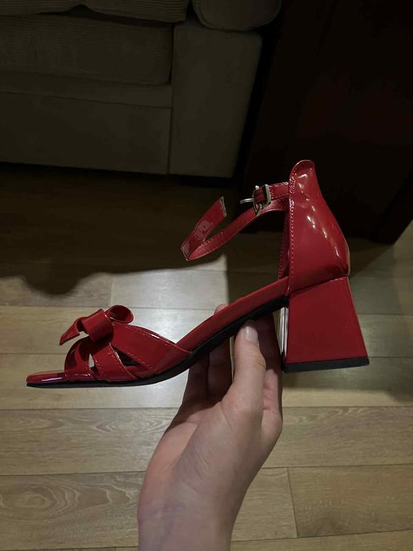 Review Thumbnail Image 1 243467328