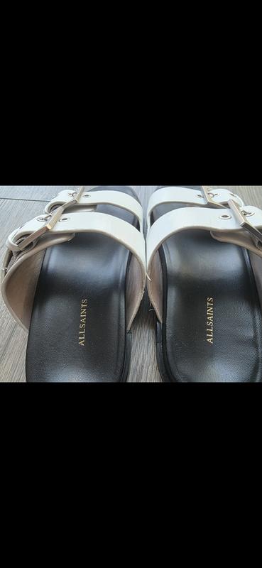 Review Thumbnail Image 1 244597776