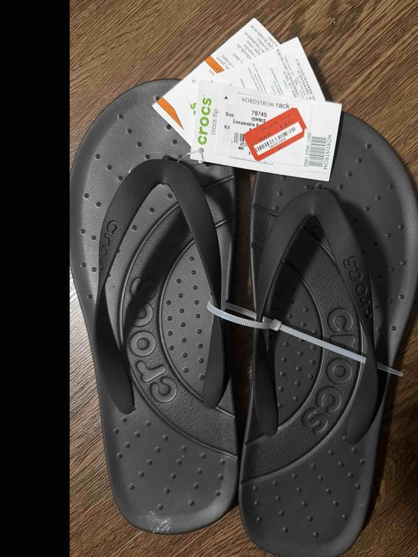 Review Thumbnail Image 0 256210757