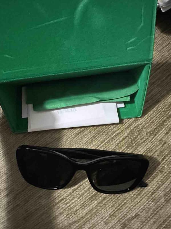 Review Thumbnail Image 0 237286613