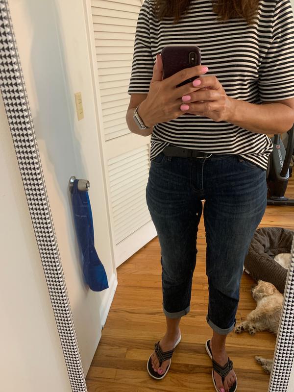 Love them, stretchy and comfy!