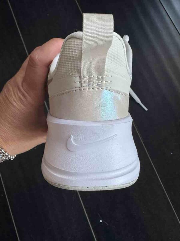 Review Thumbnail Image 0 243787941