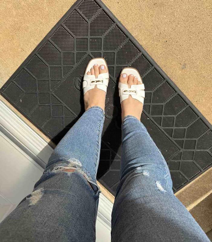 Review Thumbnail Image 2 244895824