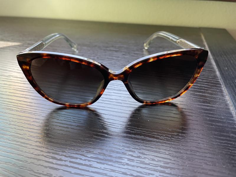 Review Thumbnail Image 0 239810232