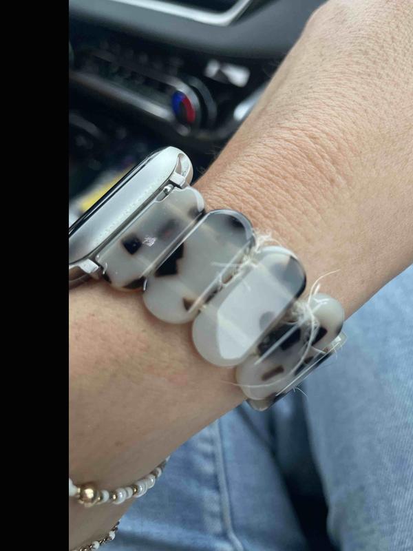 Review Thumbnail Image 1 256912385