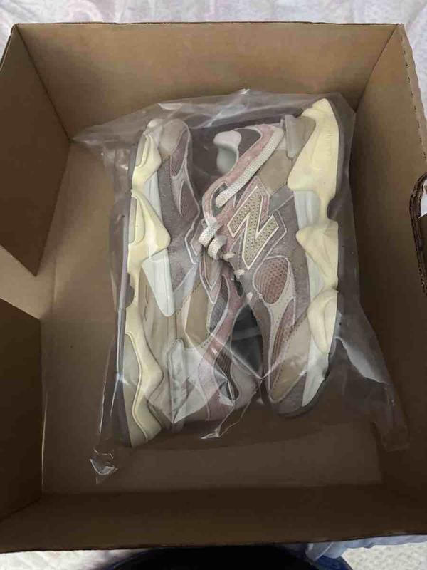 Review Thumbnail Image 1 244854275