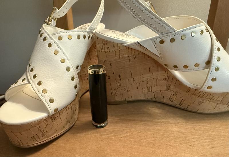 Review Thumbnail Image 2 243646900