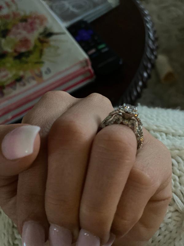 Review Thumbnail Image 2 194123556