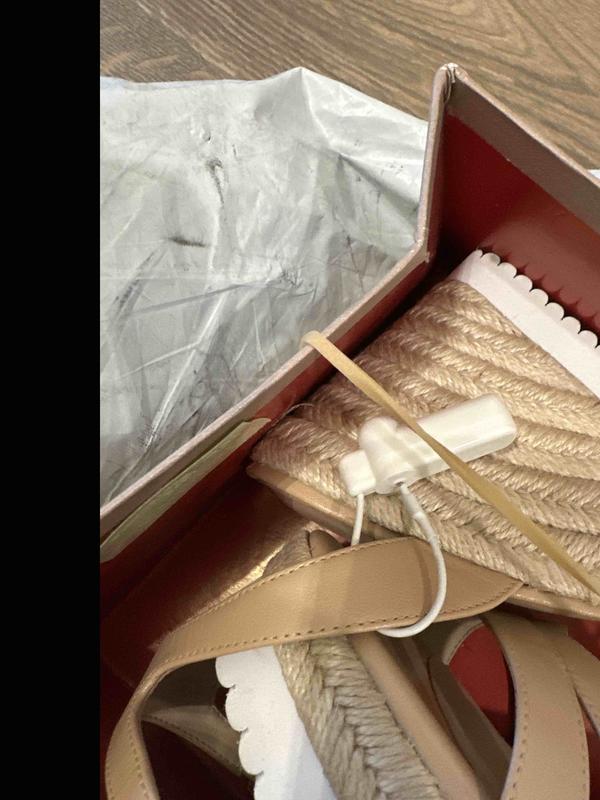 Review Thumbnail Image 1 238811563