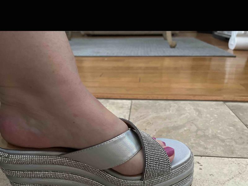 Review Thumbnail Image 0 239522562