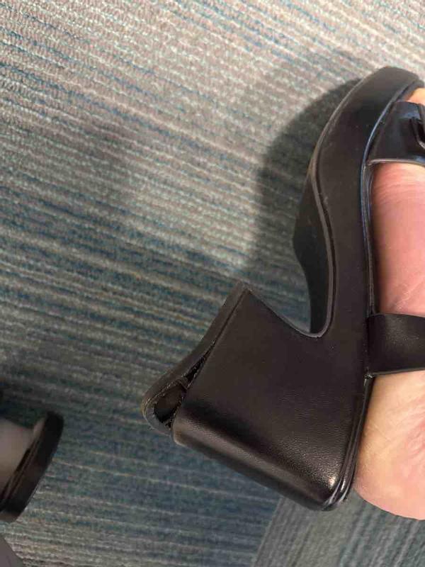 Review Thumbnail Image 0 242893815