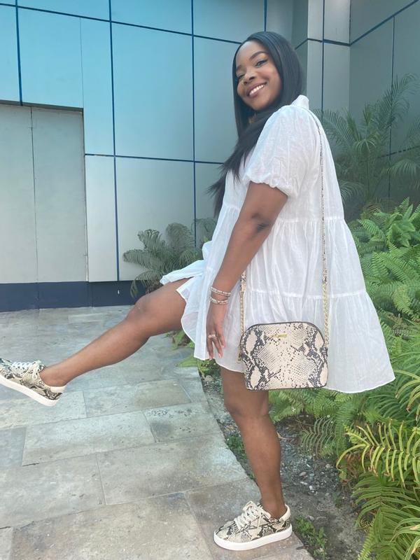 Review Thumbnail Image 0 211648858