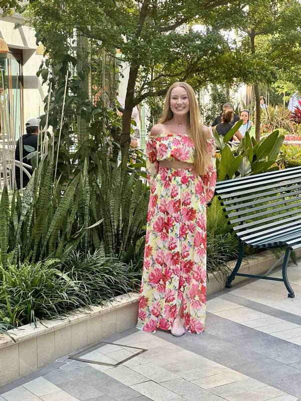 Review Thumbnail Image 0 249135215