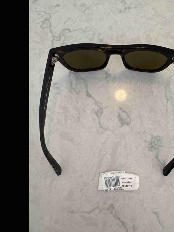 Review Thumbnail Image 1 245076485