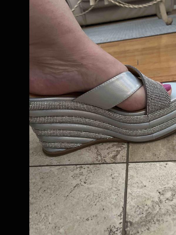 Review Thumbnail Image 2 239522562