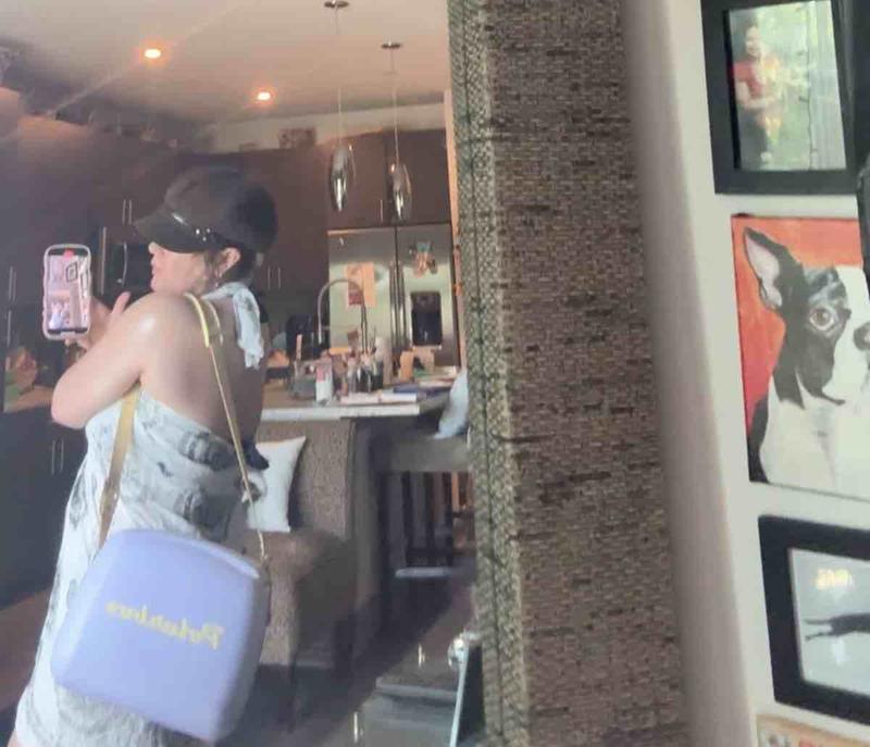 Review Thumbnail Image 0 243570851