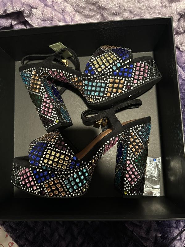 Review Thumbnail Image 0 237591225