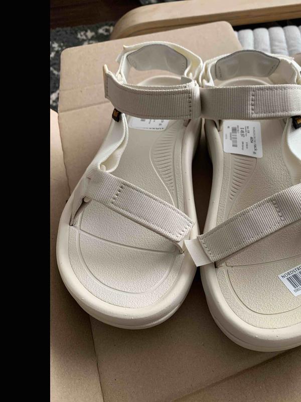 Review Thumbnail Image 1 247501660