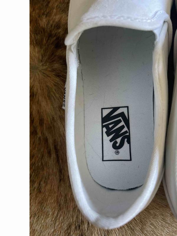 Review Thumbnail Image 1 215138595