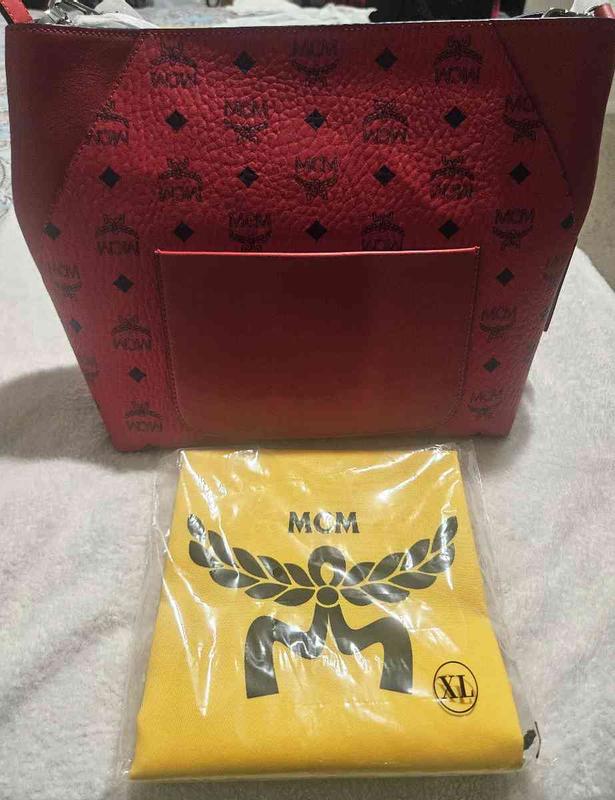 Review Thumbnail Image 0 243702398